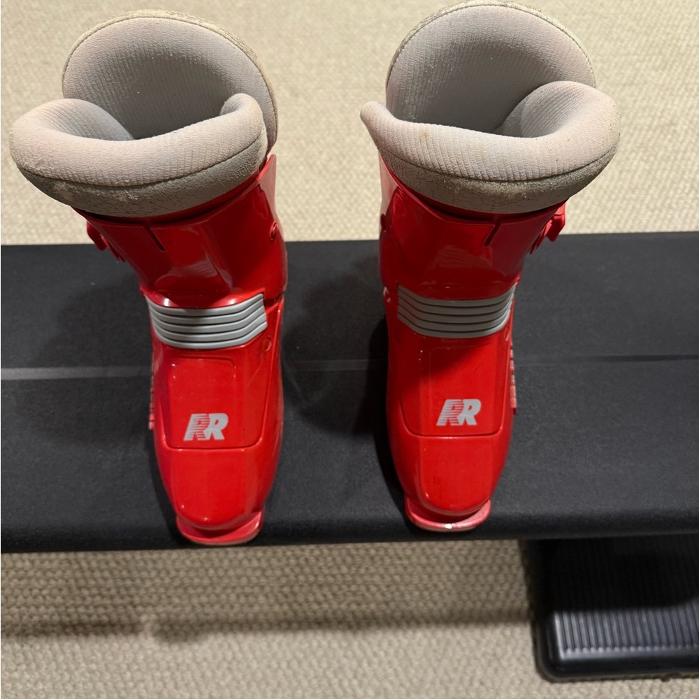Raichle Red RE5 Ski & Snowboard Boots